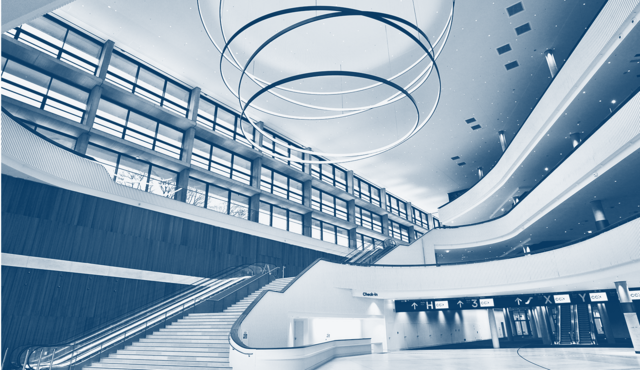 the entrance hall of the new CCH with the world's largest pendant luminaire