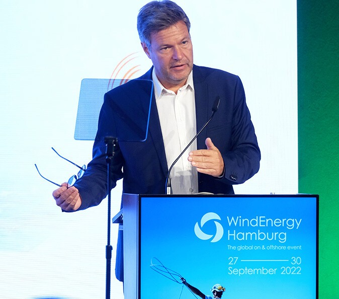 The Federal Minister of Economics and Climate Protection, Robert Habeck, at the lectern during the WindEnergy 2022 opening ceremony