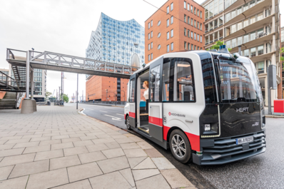 Picture of the self-driving bus 'HEAT' in Hafencity